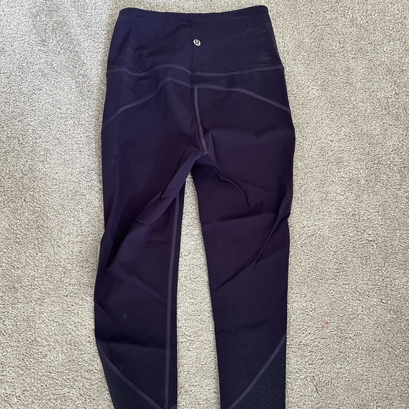Lululemon Anew Crop (21") Black Grape Purple 4 - Picture 8 of 8